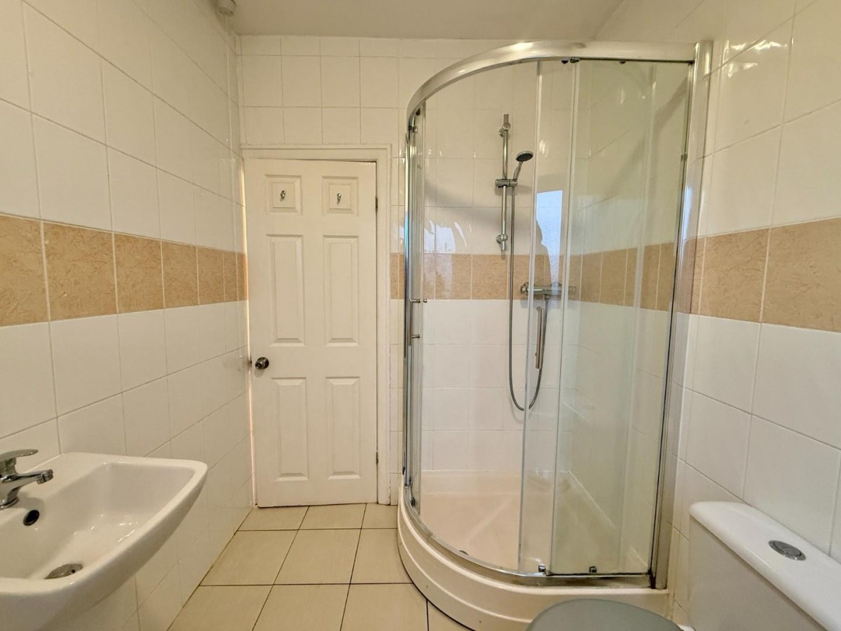 Leeds Road, Dewsbury