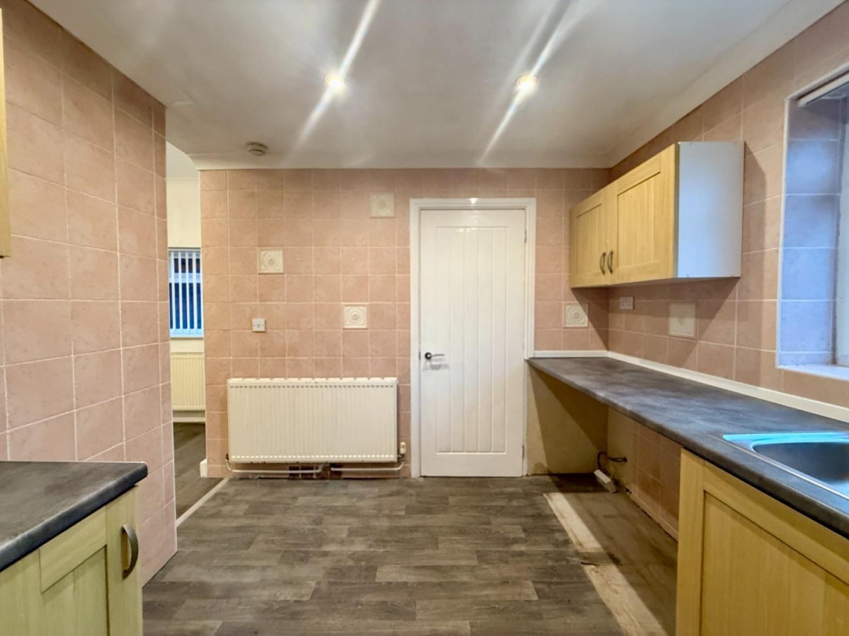 Leeds Road, Dewsbury