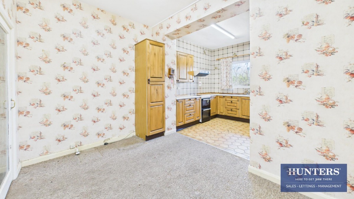 Peareth Hall Road, Washington