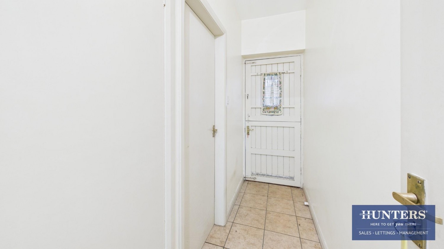 Peareth Hall Road, Washington