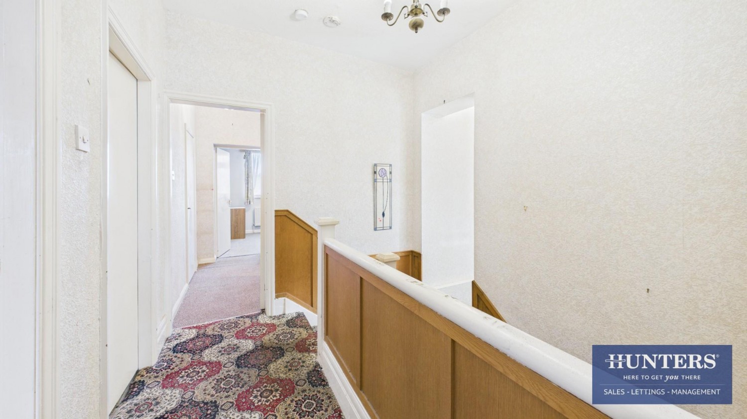 Peareth Hall Road, Washington