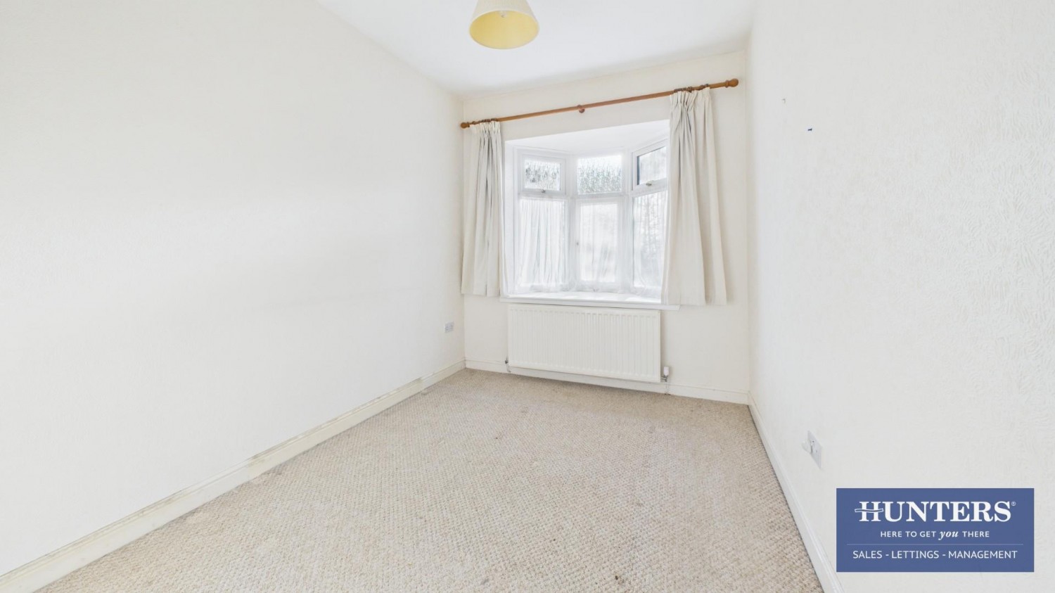 Peareth Hall Road, Washington