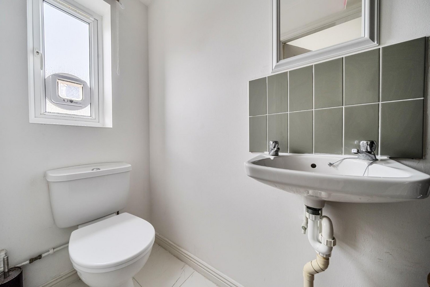 Castle Stream Court, Dursley