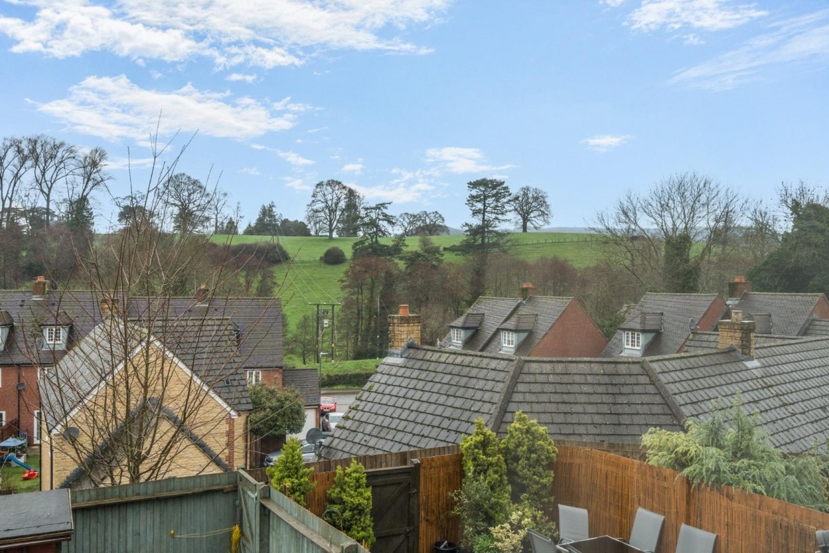 Castle Stream Court, Dursley