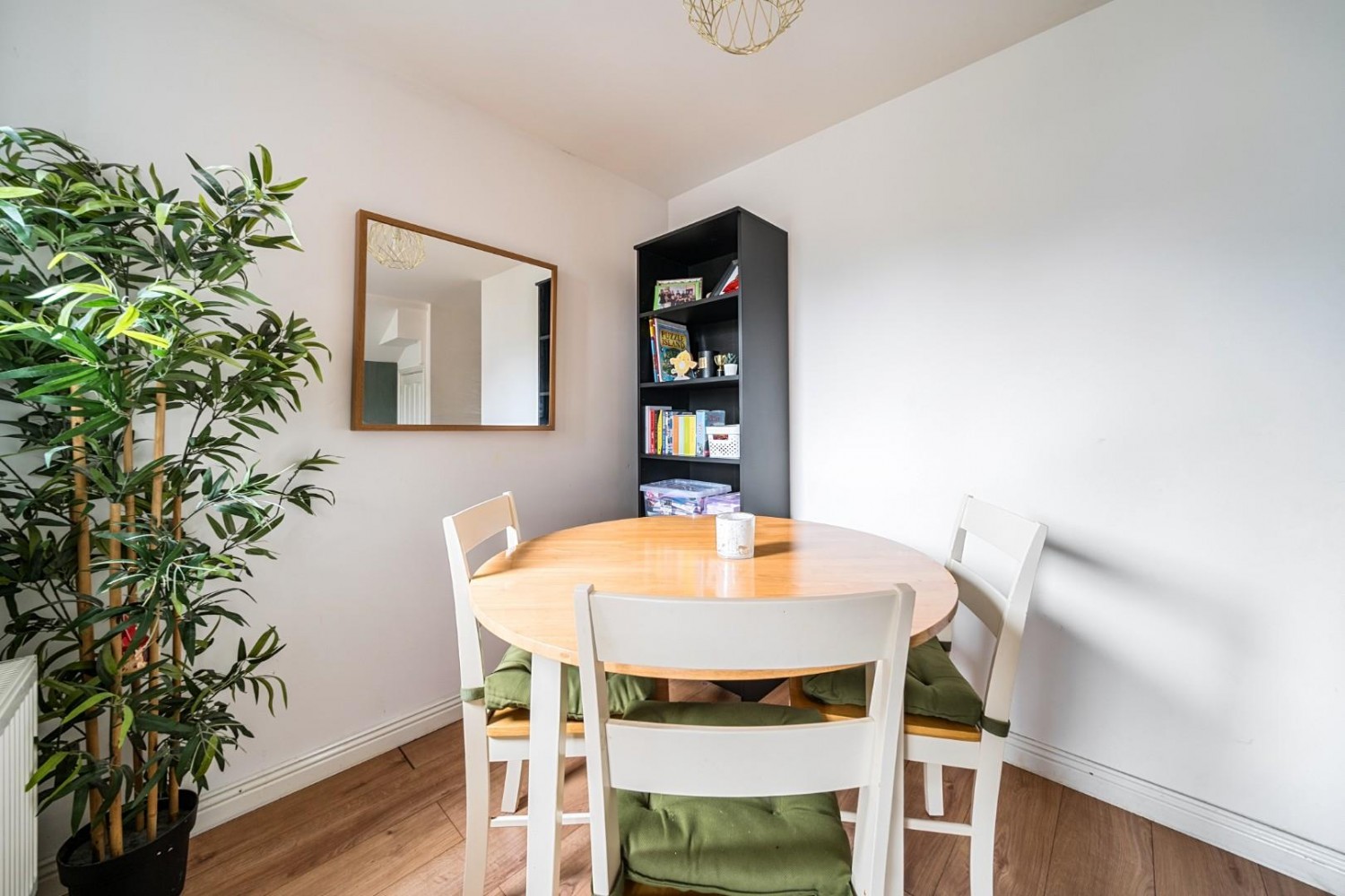 Castle Stream Court, Dursley