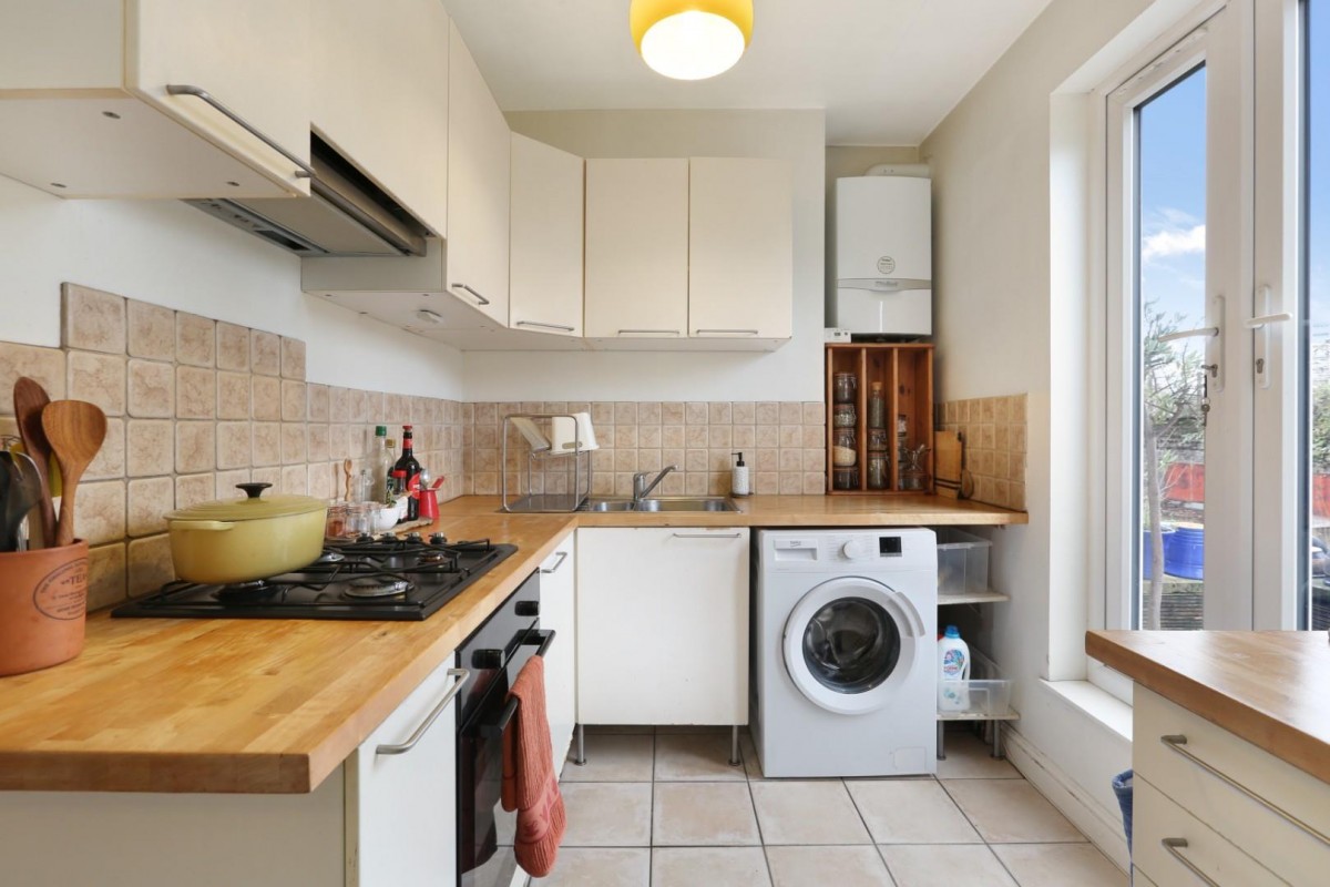 Flaxman Road, London, SE5