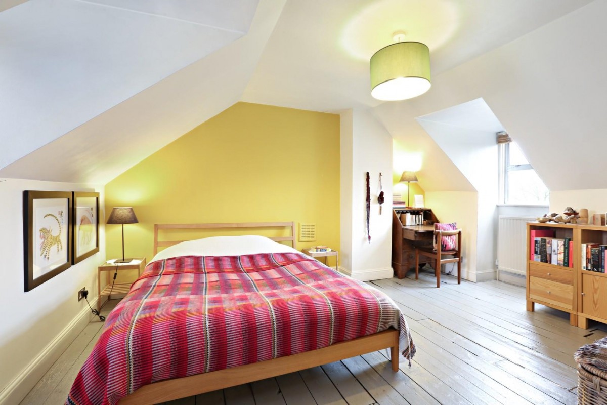 Flaxman Road, London, SE5