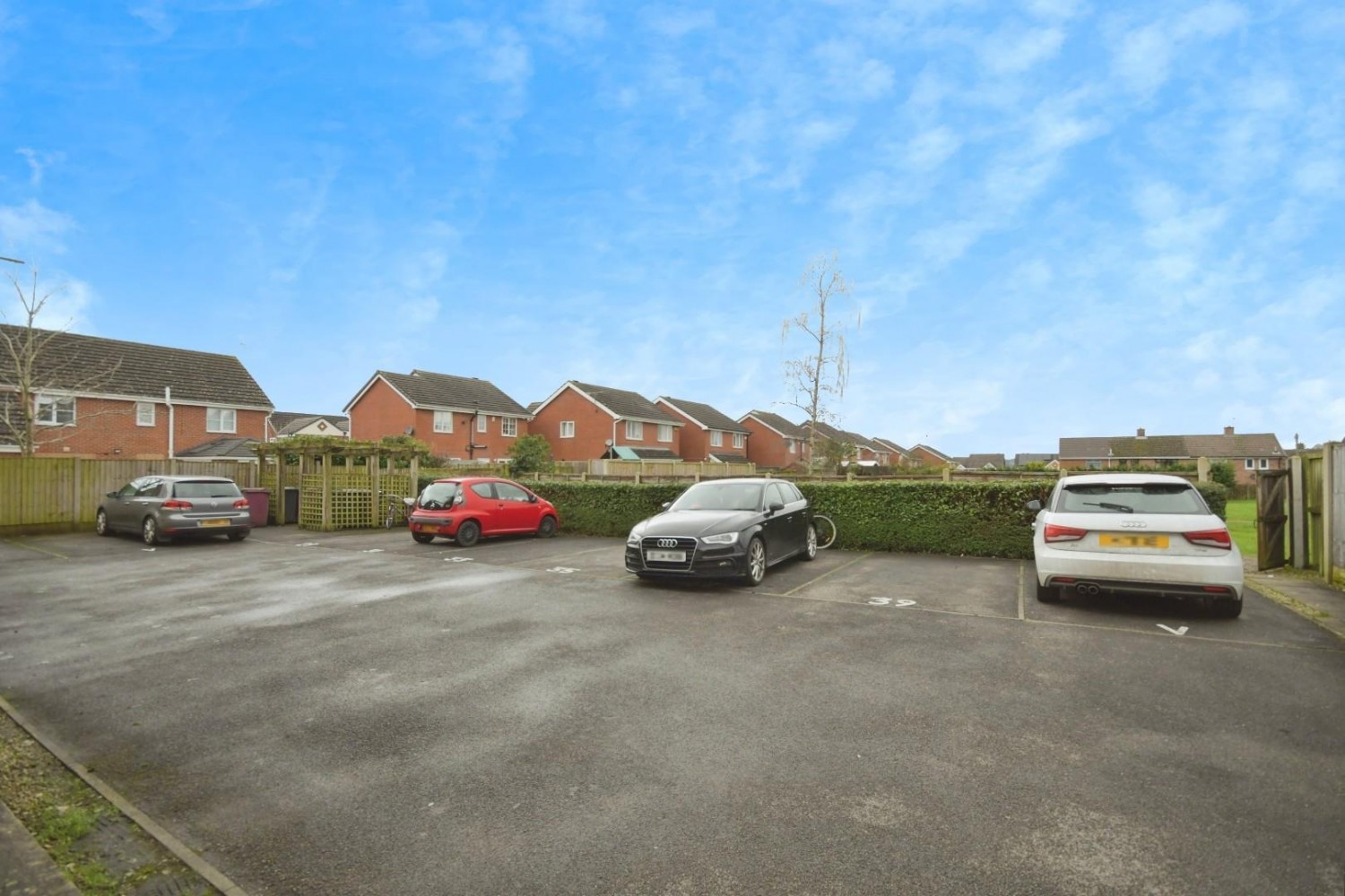 Lincoln Way, North Wingfield, Chesterfield, S42 5RR