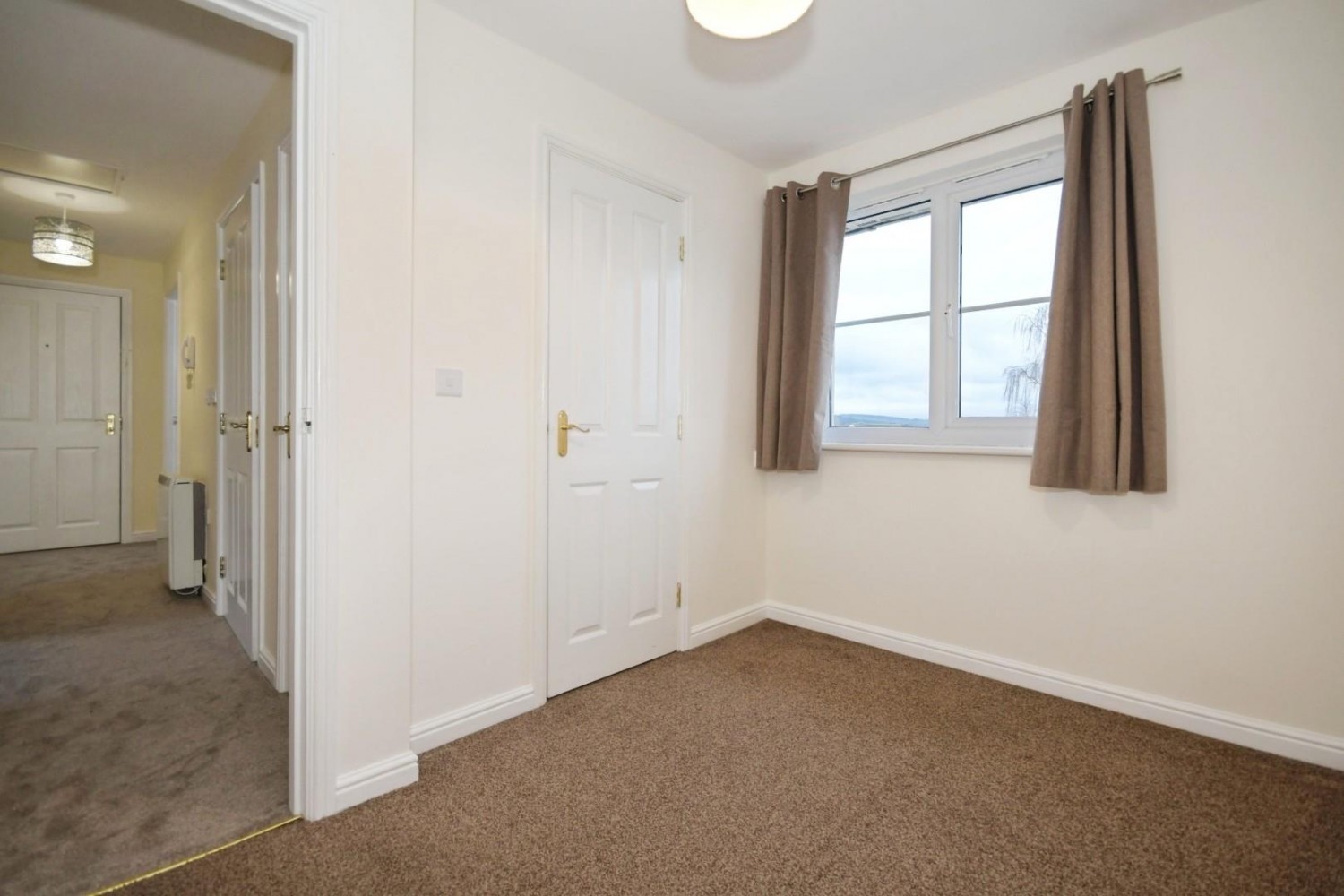 Lincoln Way, North Wingfield, Chesterfield, S42 5RR