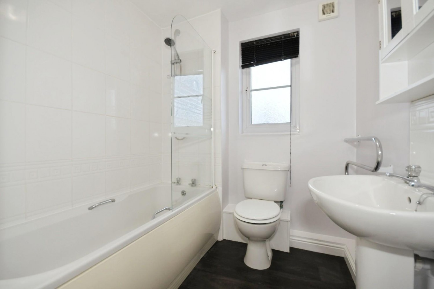 Lincoln Way, North Wingfield, Chesterfield, S42 5RR