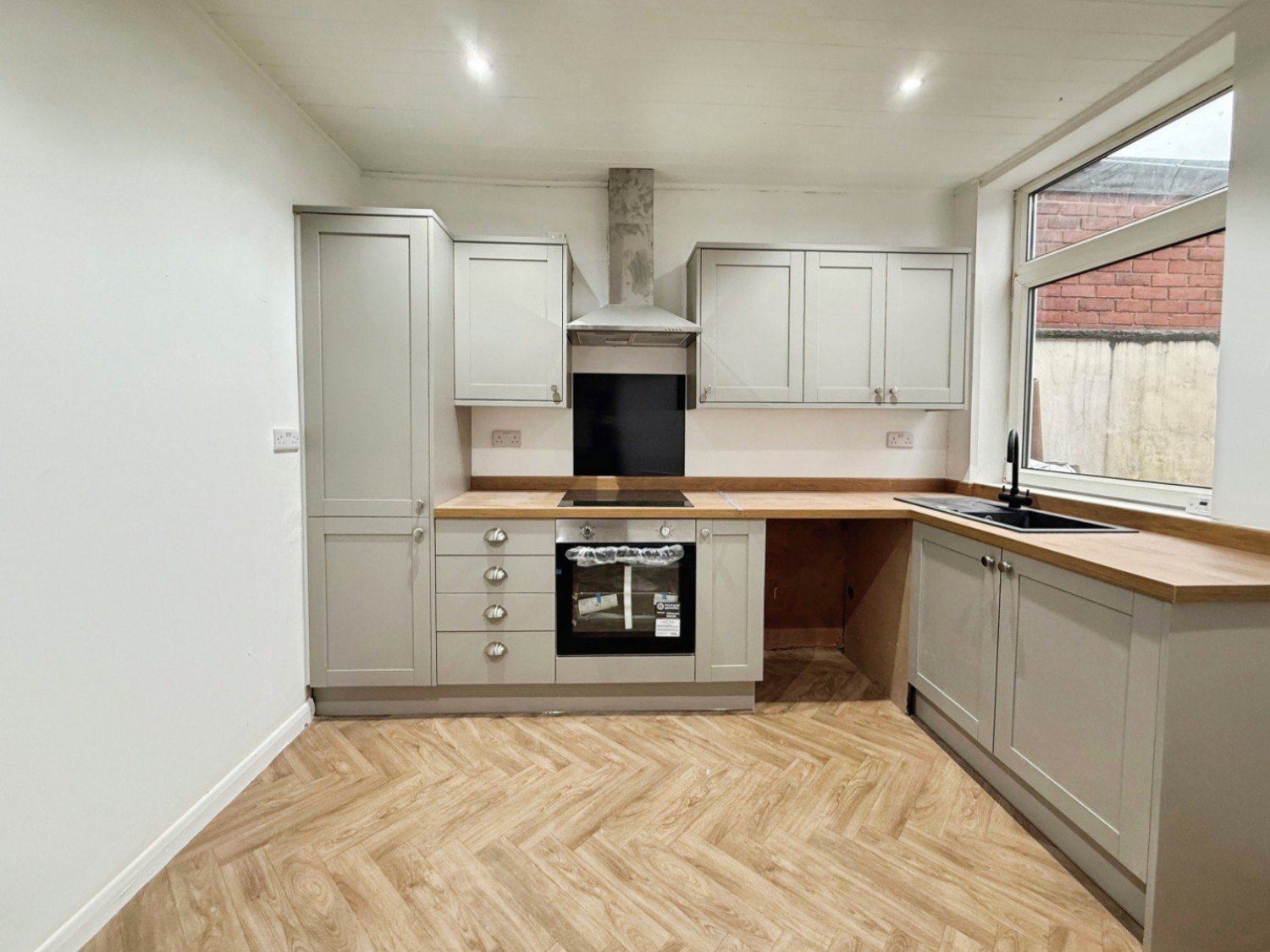 Sale Street, Hoyland, Barnsley