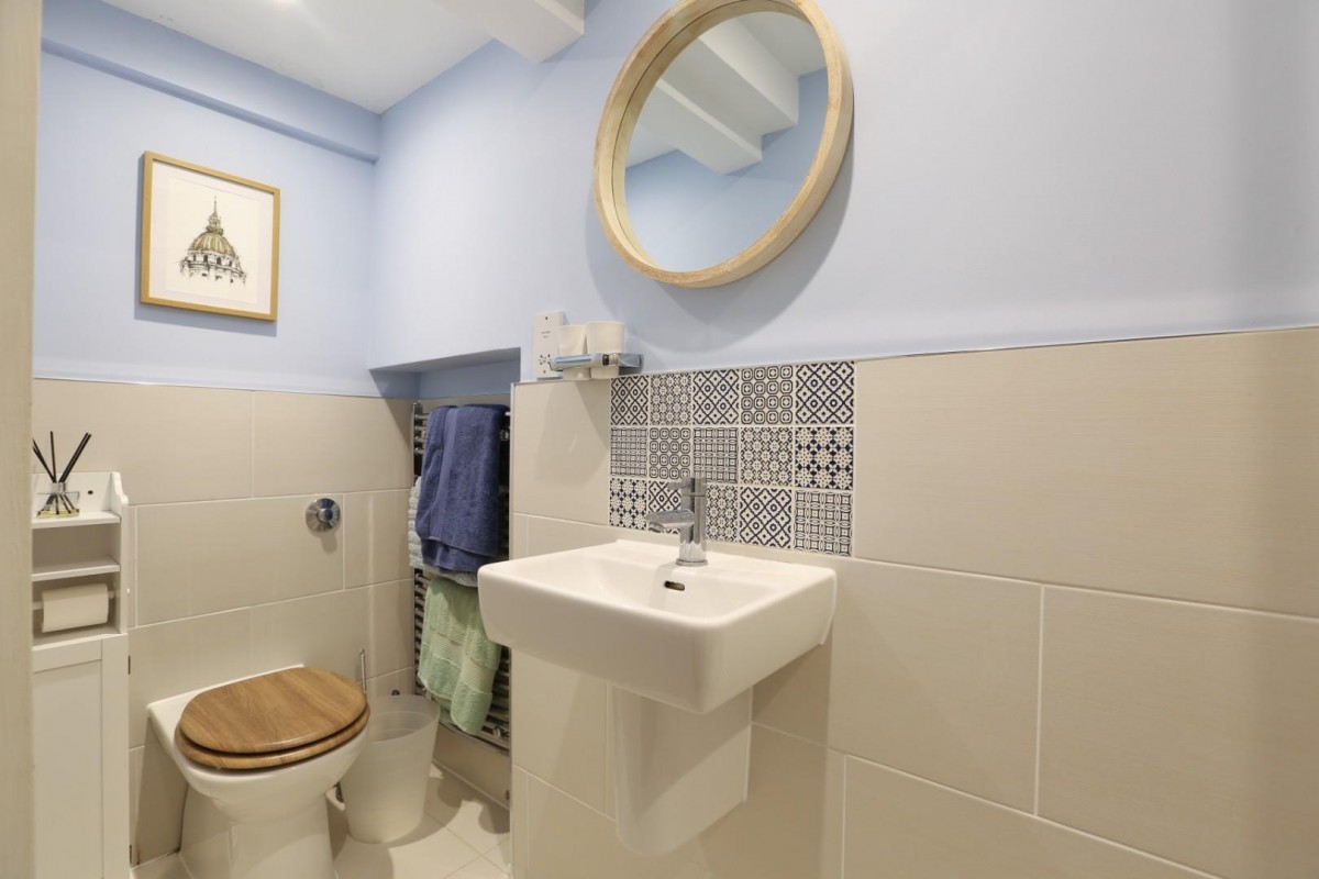 Eastlake Road, London, SE5