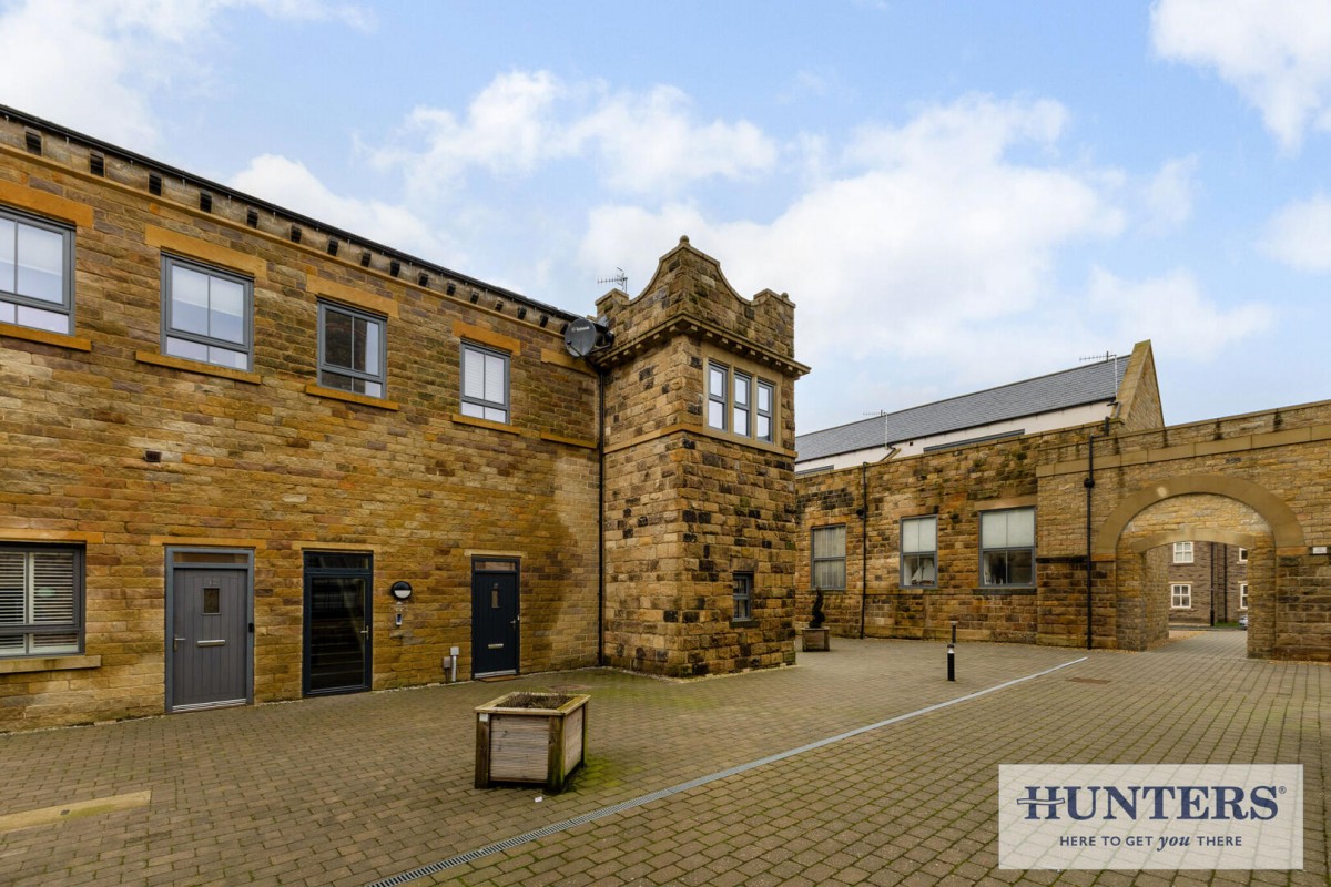 Dyehouse Walk, Yeadon, Leeds