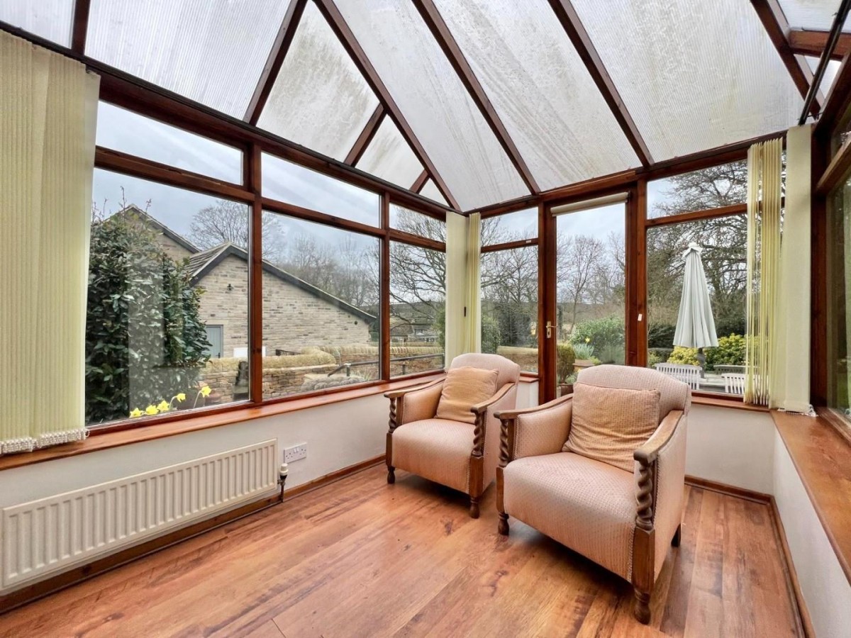 Taylor Hill, Cawthorne, Barnsley