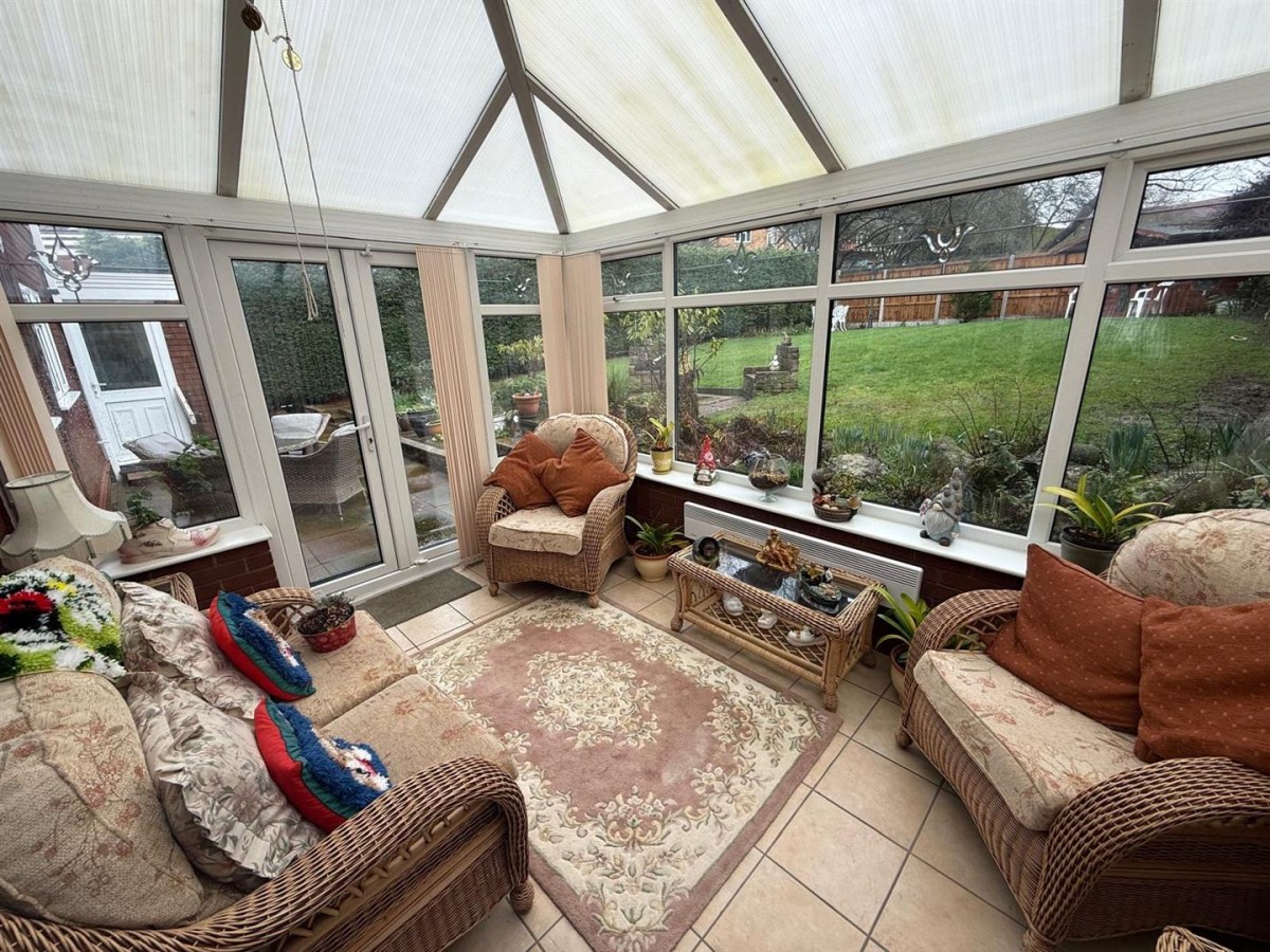 The Firs, Shaftesbury Avenue, Pedmore, Stourbridge, DY9 0YP