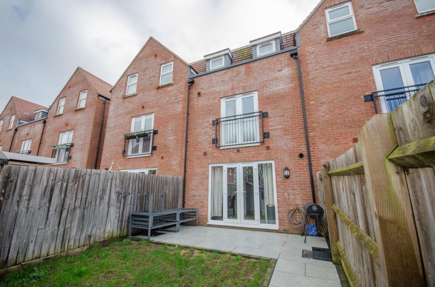 Richmond Grove, Mangotsfield, Bristol, BS16 9AN