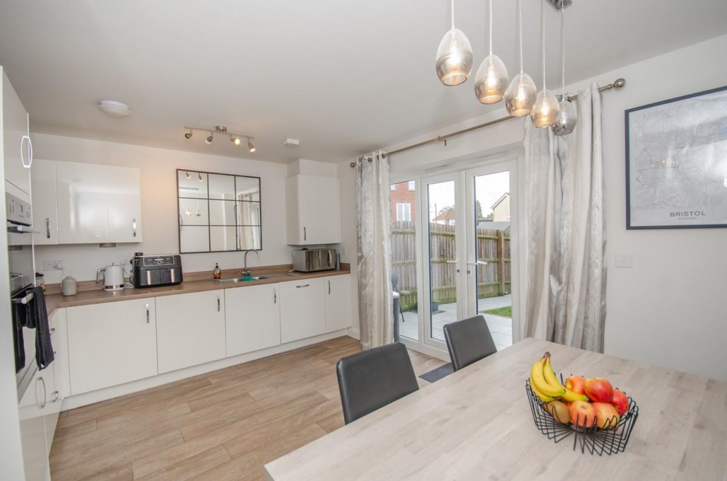 Richmond Grove, Mangotsfield, Bristol, BS16 9AN