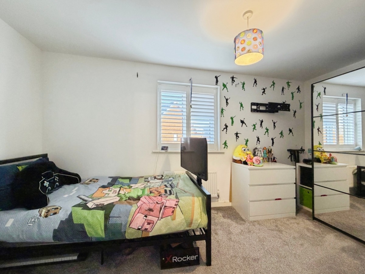 Saddleback Close, Bridgefield