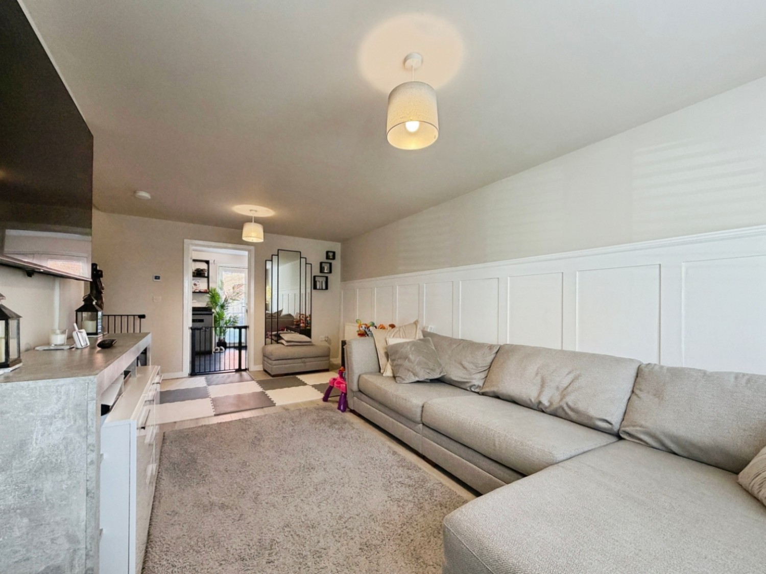 Saddleback Close, Bridgefield