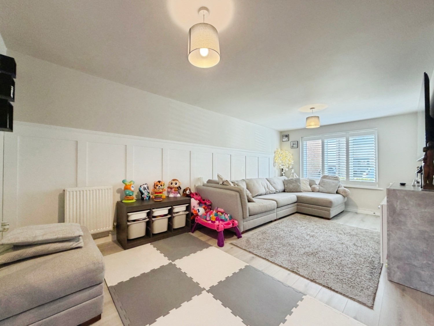 Saddleback Close, Bridgefield