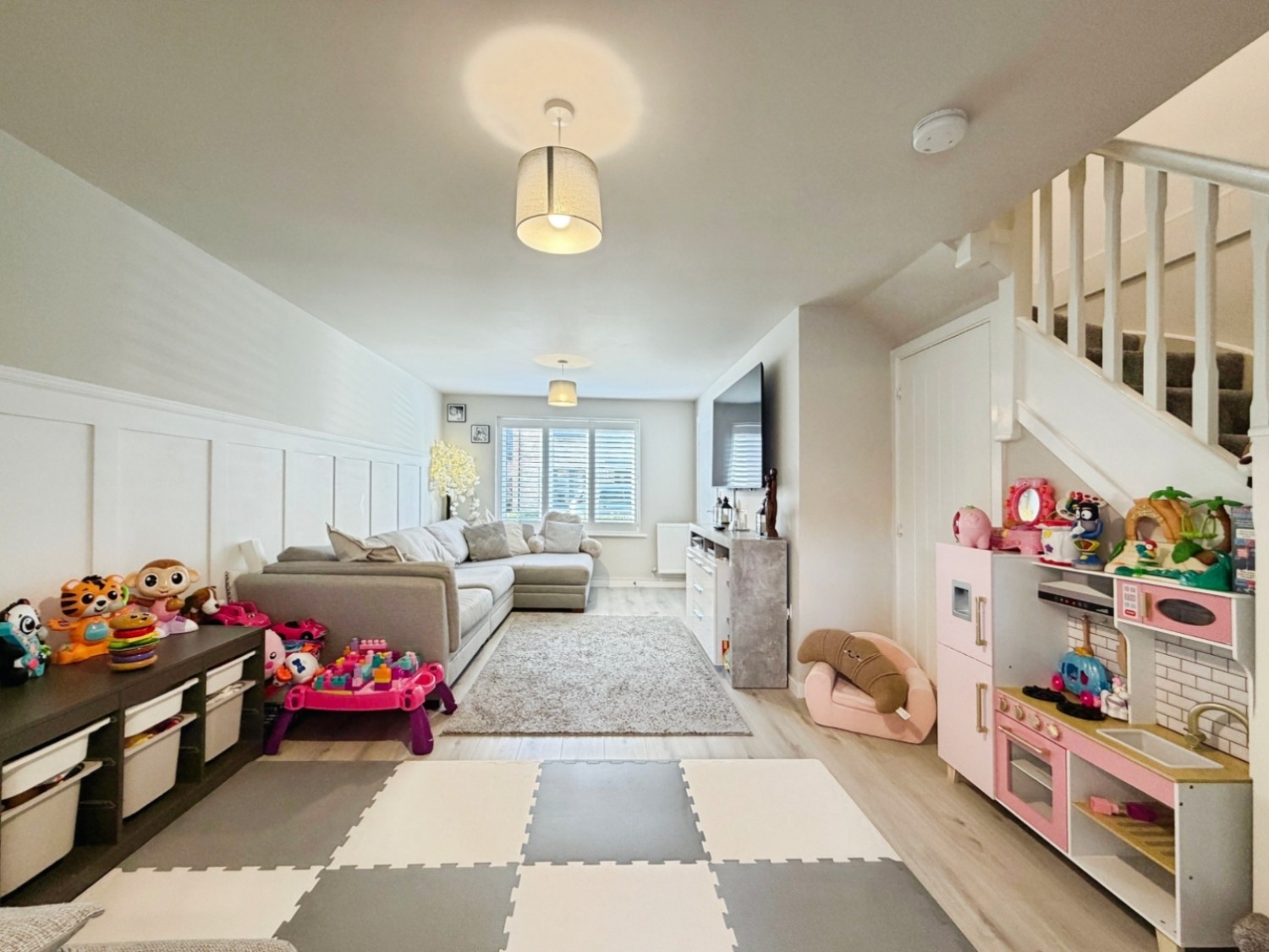 Saddleback Close, Bridgefield