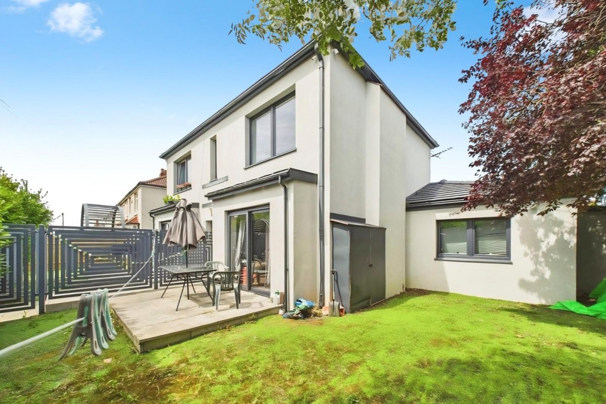 Lodge Causeway, Fishponds, Bristol