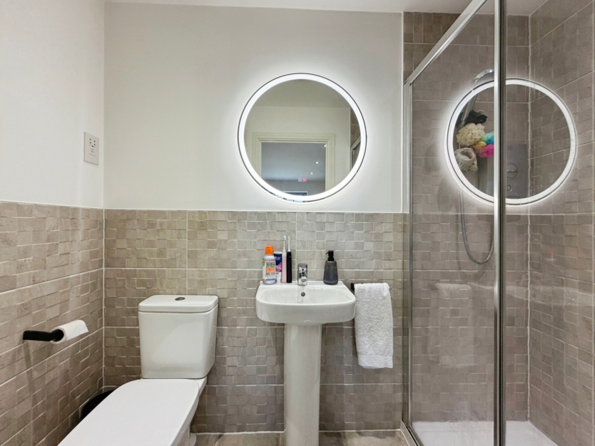 Paddock Close, Kingsnorth, Ashford