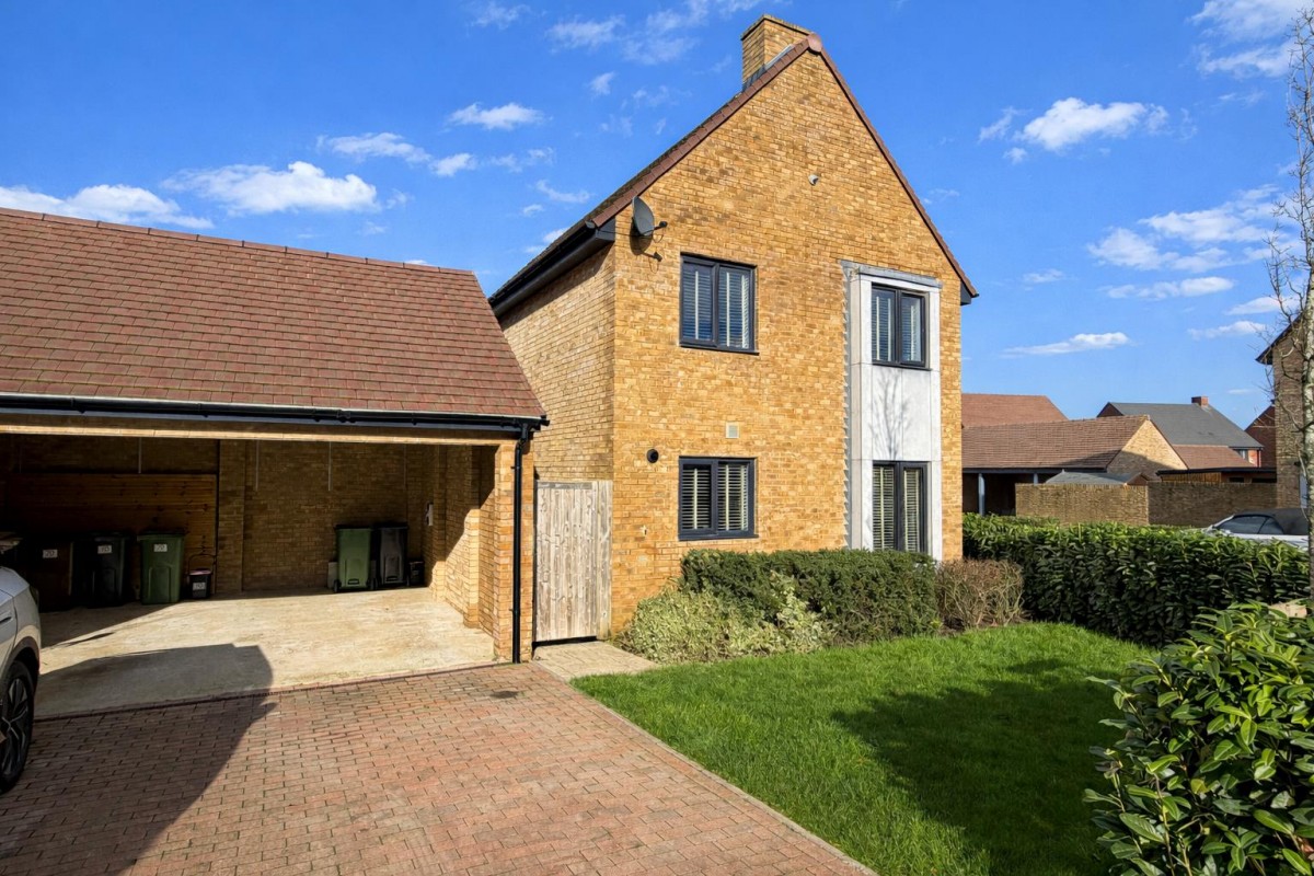 Paddock Close, Kingsnorth, Ashford