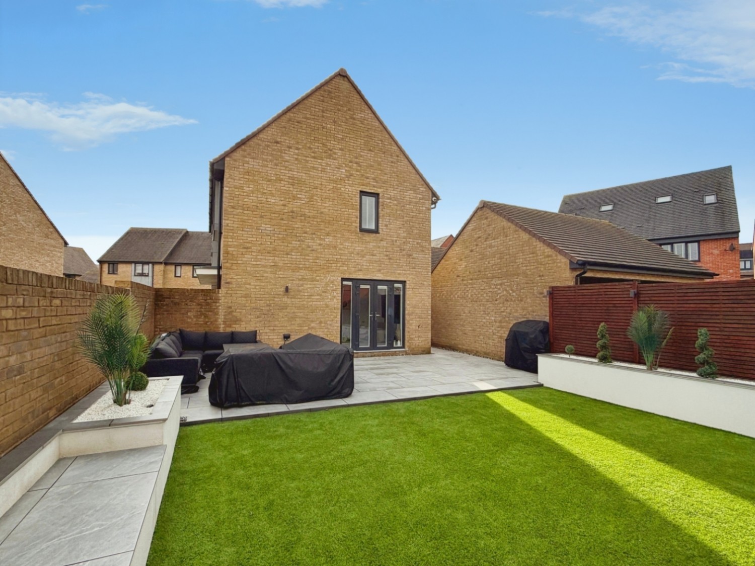 Paddock Close, Kingsnorth, Ashford