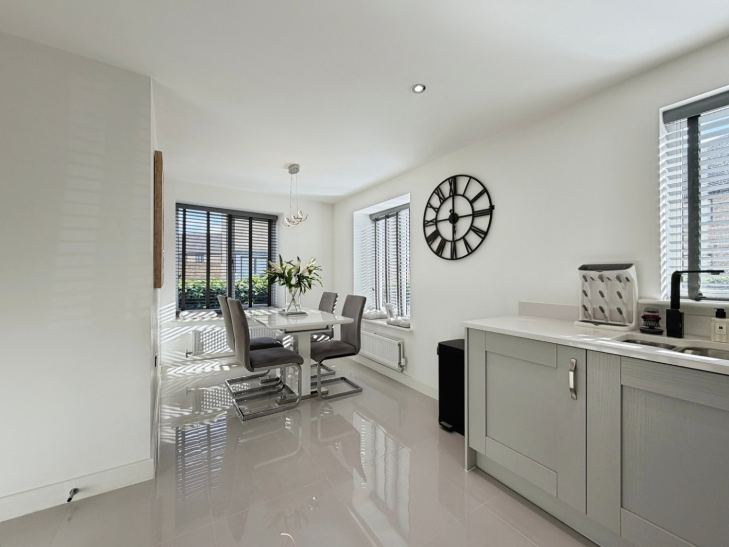 Paddock Close, Kingsnorth, Ashford