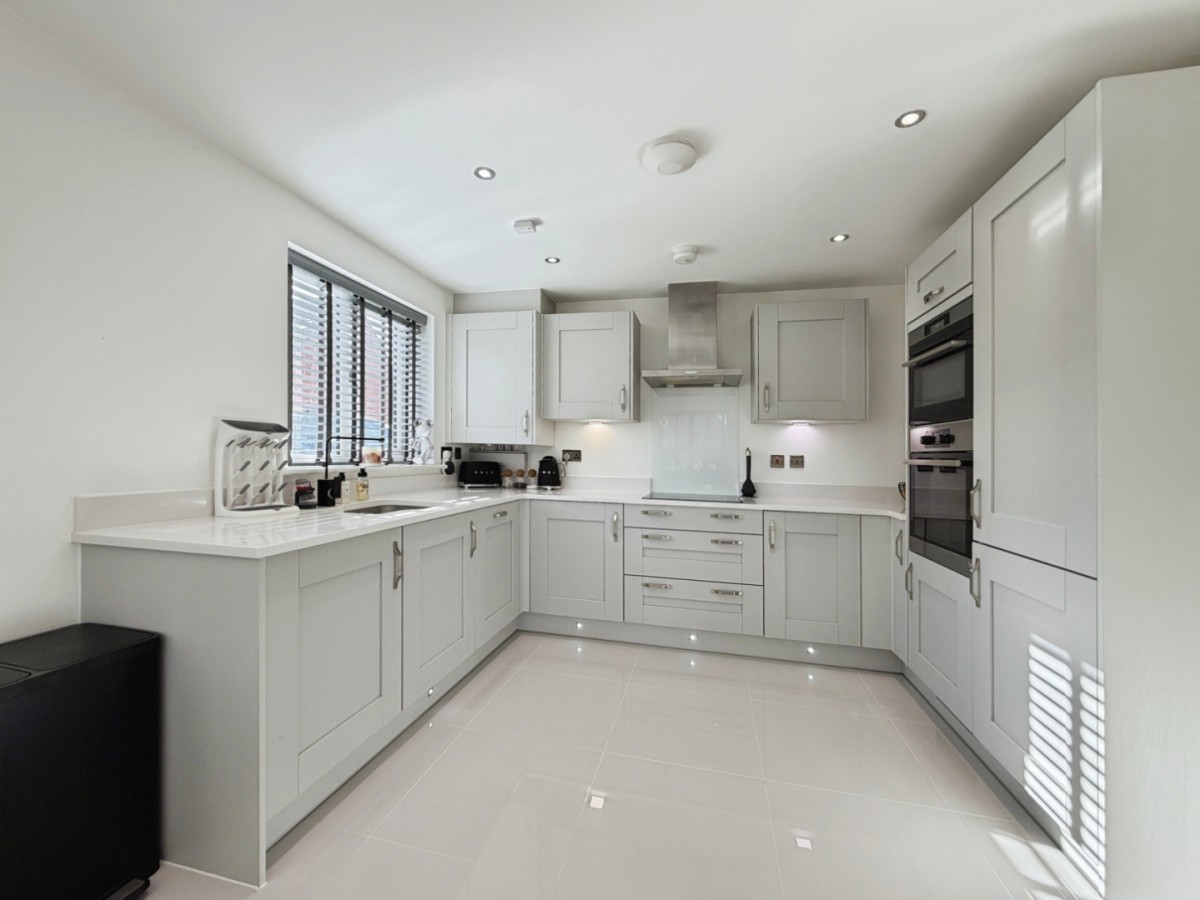 Paddock Close, Kingsnorth, Ashford