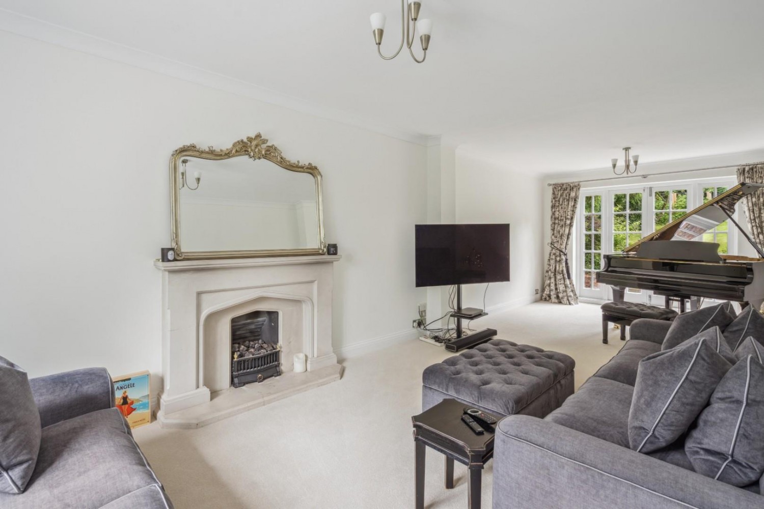 London Road East, Amersham, Buckinghamshire, HP7 9DL