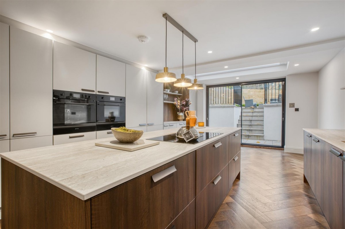 Newington Green Road, London, N1