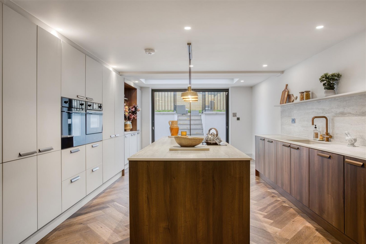 Newington Green Road, London, N1