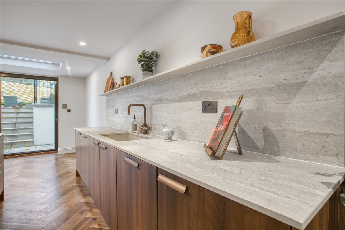 Newington Green Road, London, N1