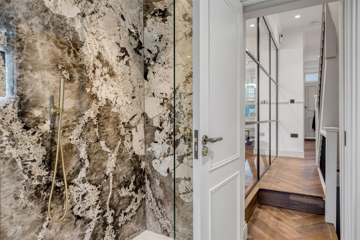 Newington Green Road, London, N1