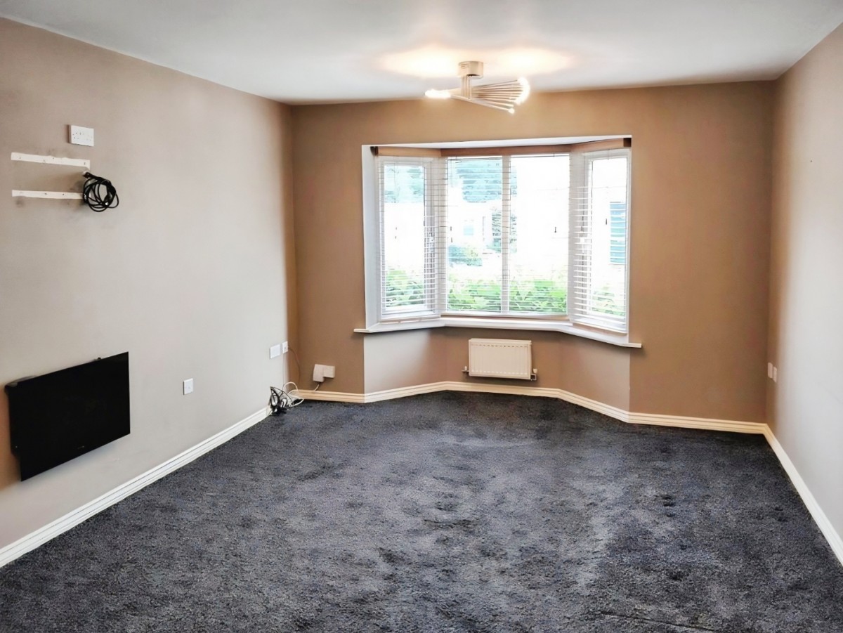 Holly Grove Lane, Burntwood, WS7 1LU