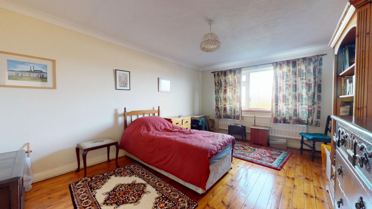 Farmcroft, Gravesend