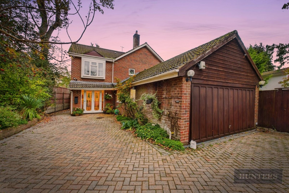 Bassett Wood Drive, Southampton