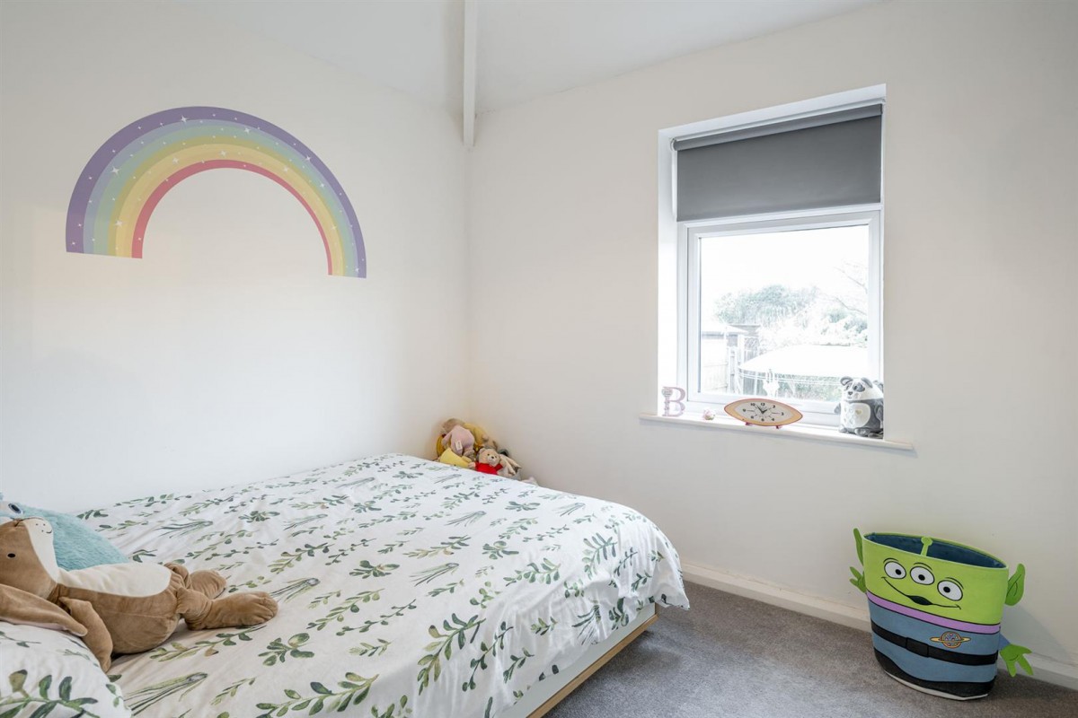 Francis Road, Stourbridge, DY8 3LT