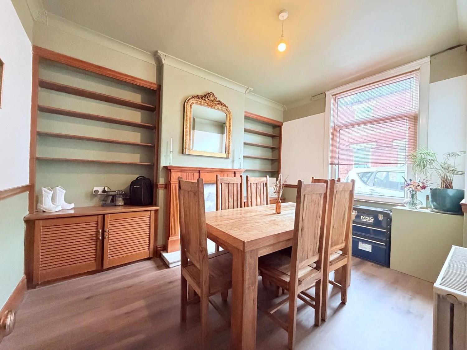 Queen Street, Pontefract, WF8 4AF