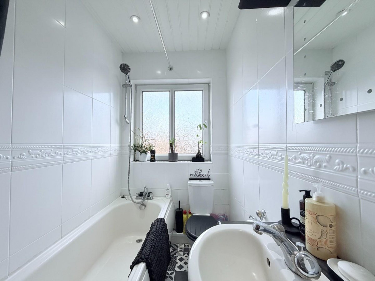 Queen Street, Pontefract, WF8 4AF