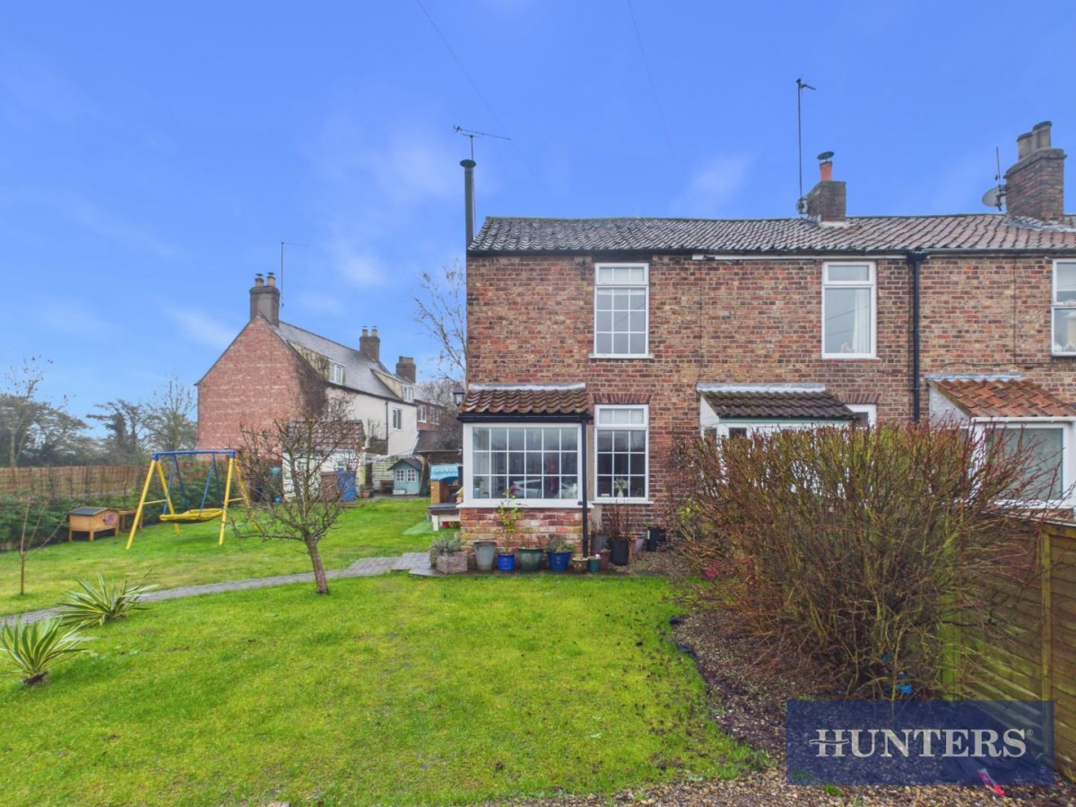 Lamb Row, Rudston, Driffield