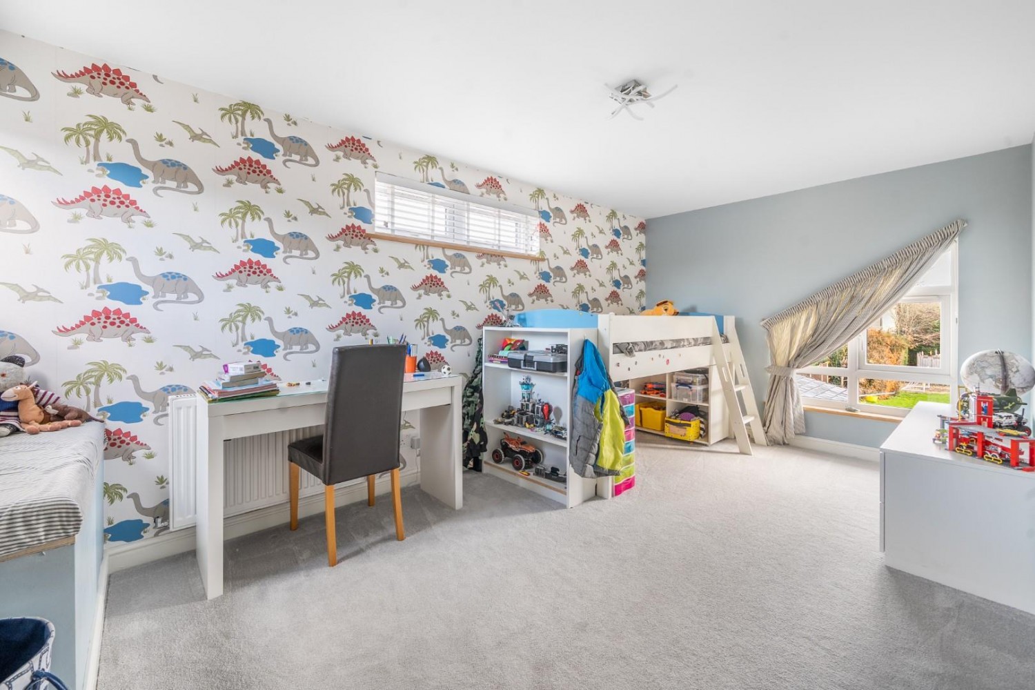 Draycott, Cam, Dursley