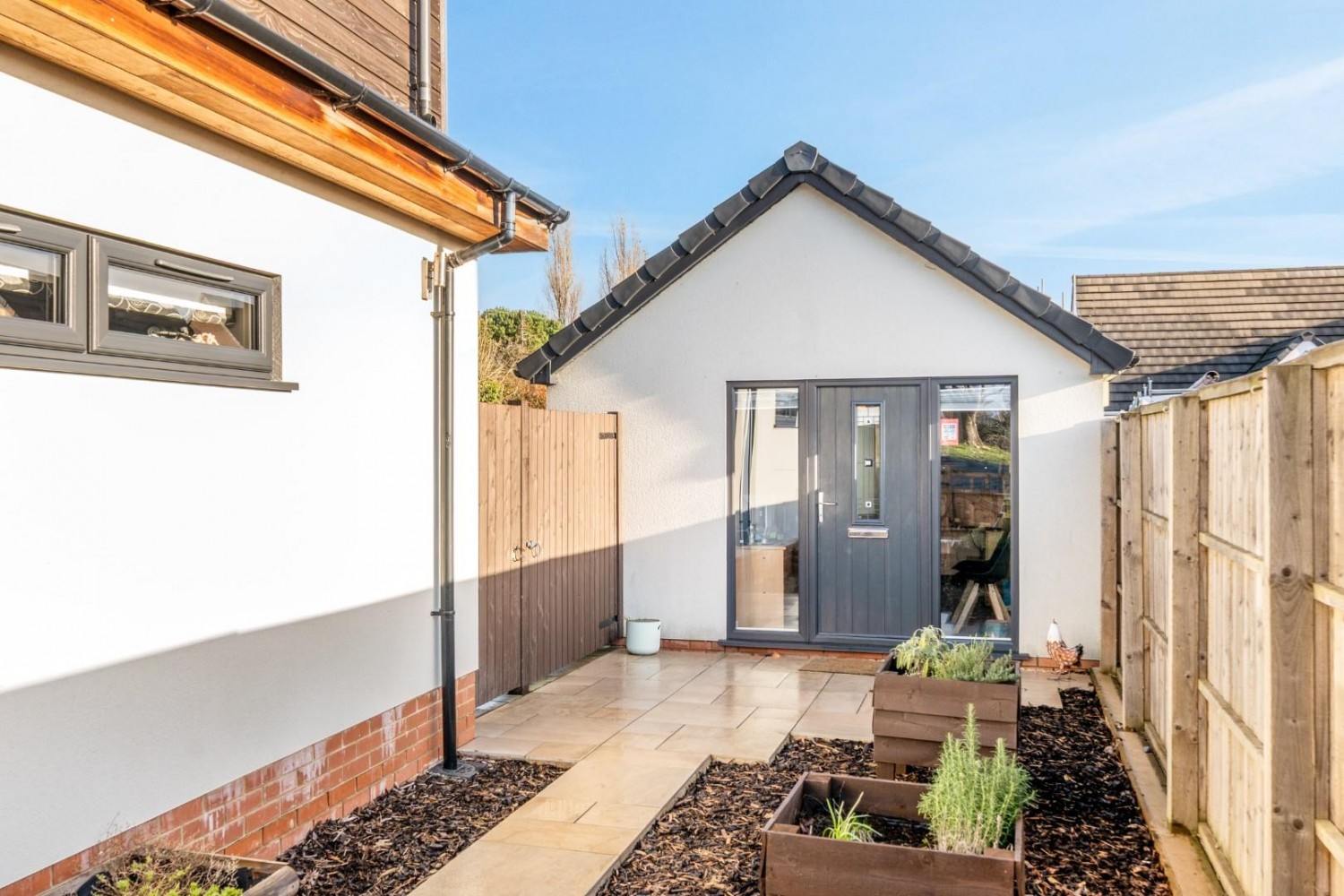 Draycott, Cam, Dursley