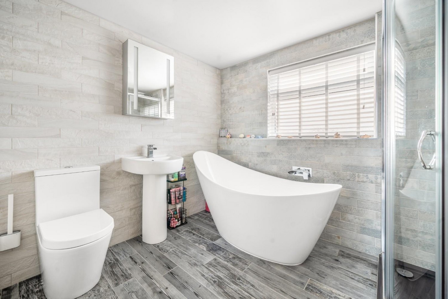 Draycott, Cam, Dursley