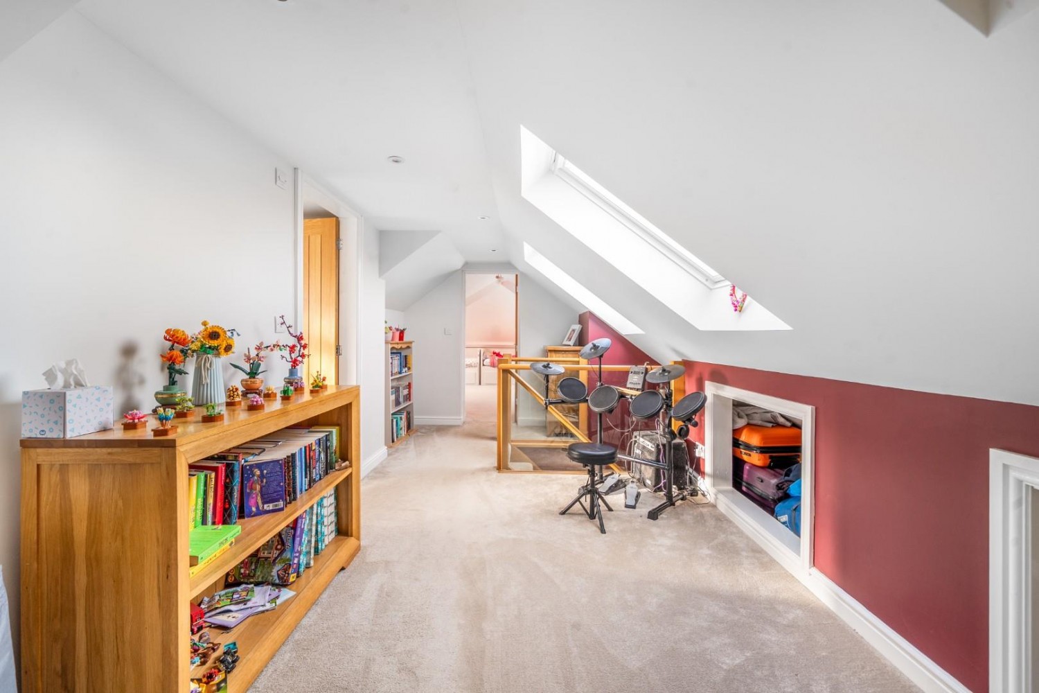 Draycott, Cam, Dursley