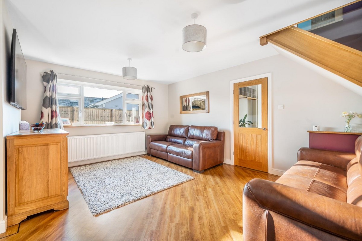 Draycott, Cam, Dursley