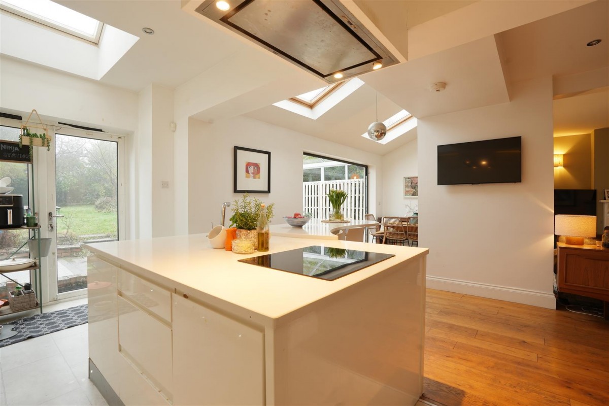 Norton Lane, Norton, Sheffield, S8 8GX