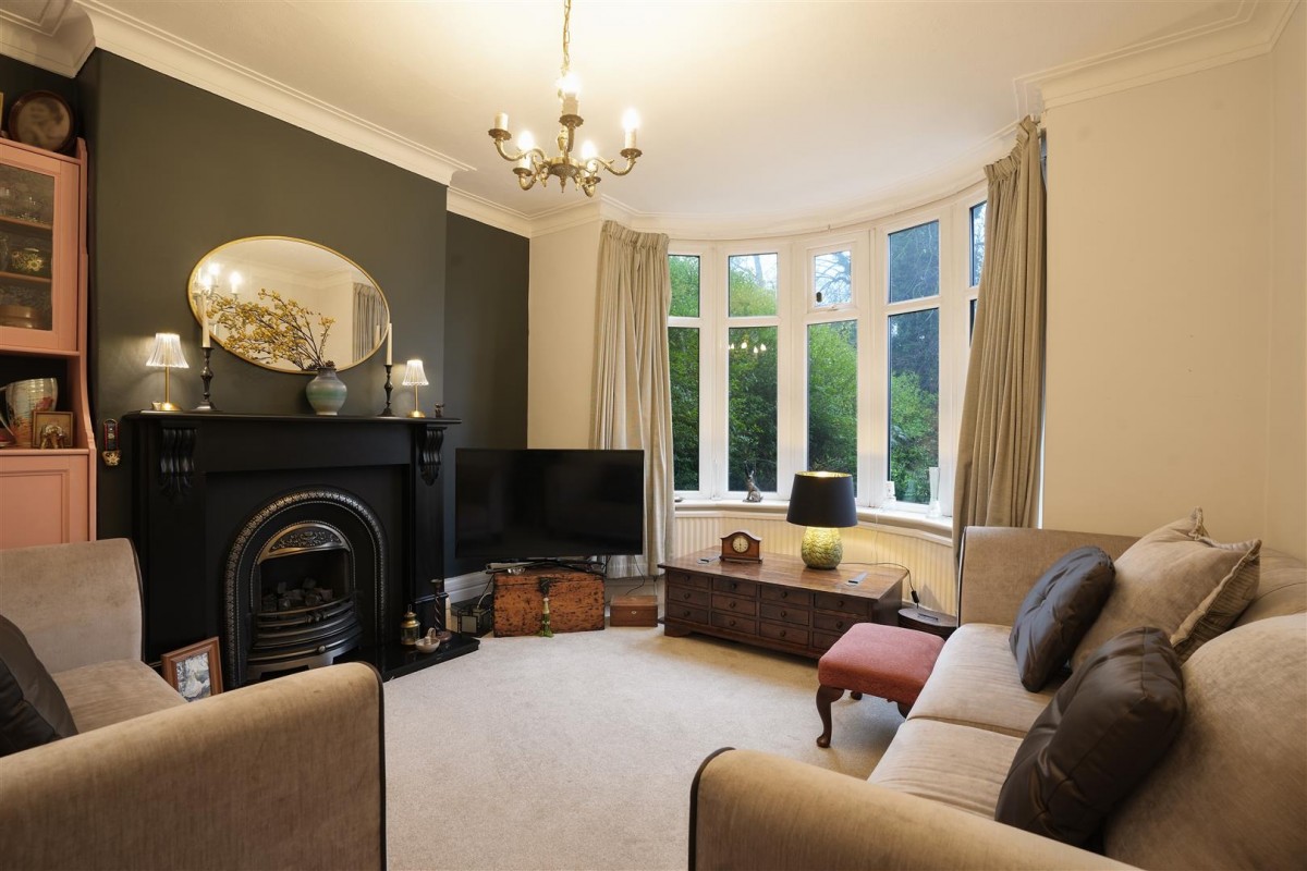 Norton Lane, Norton, Sheffield, S8 8GX